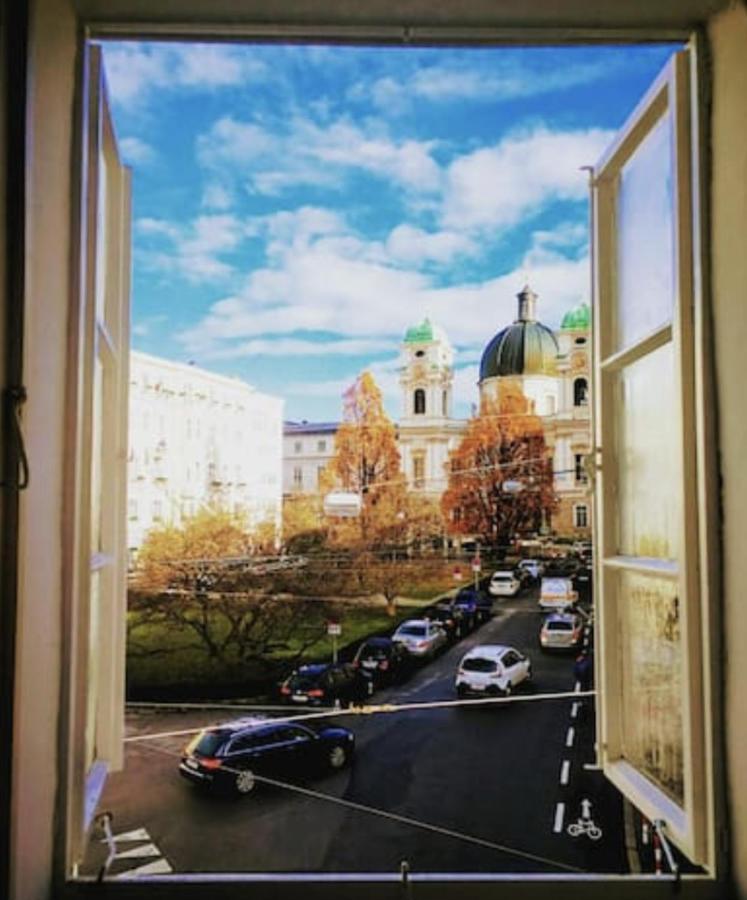Sishaus - View At Mozarts Albergue Salzburgo Exterior foto